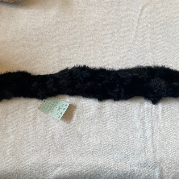 Rabbit Fur Scarf Black Ladder Pom Pom Neck Wrap Scarf - Picture 4 of 5
